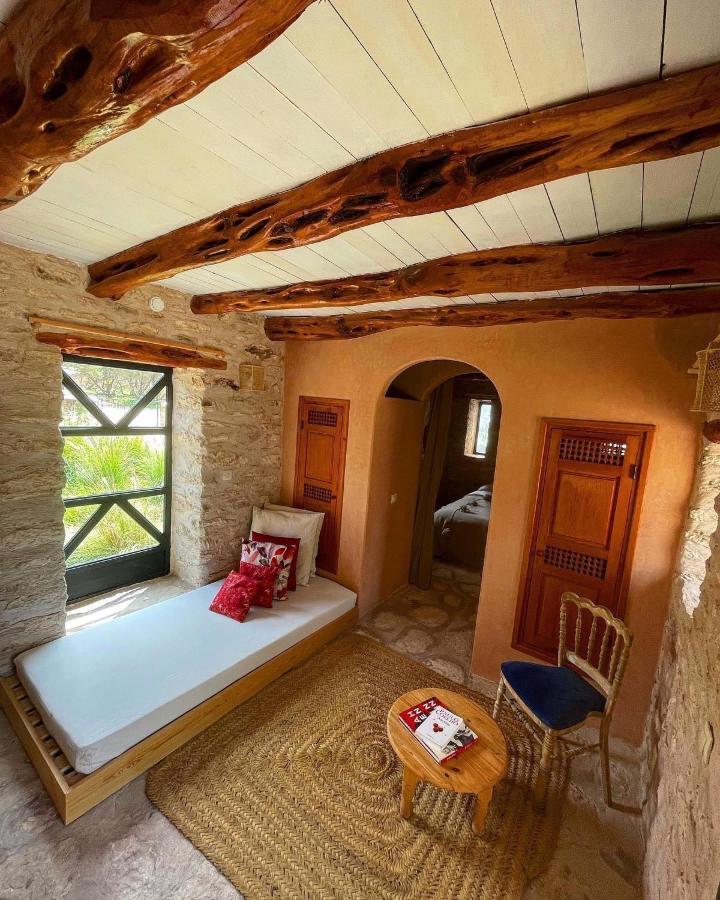 Atlantis 12, Maison D'Hotes Et D'Art Εσαουίρα Εξωτερικό φωτογραφία