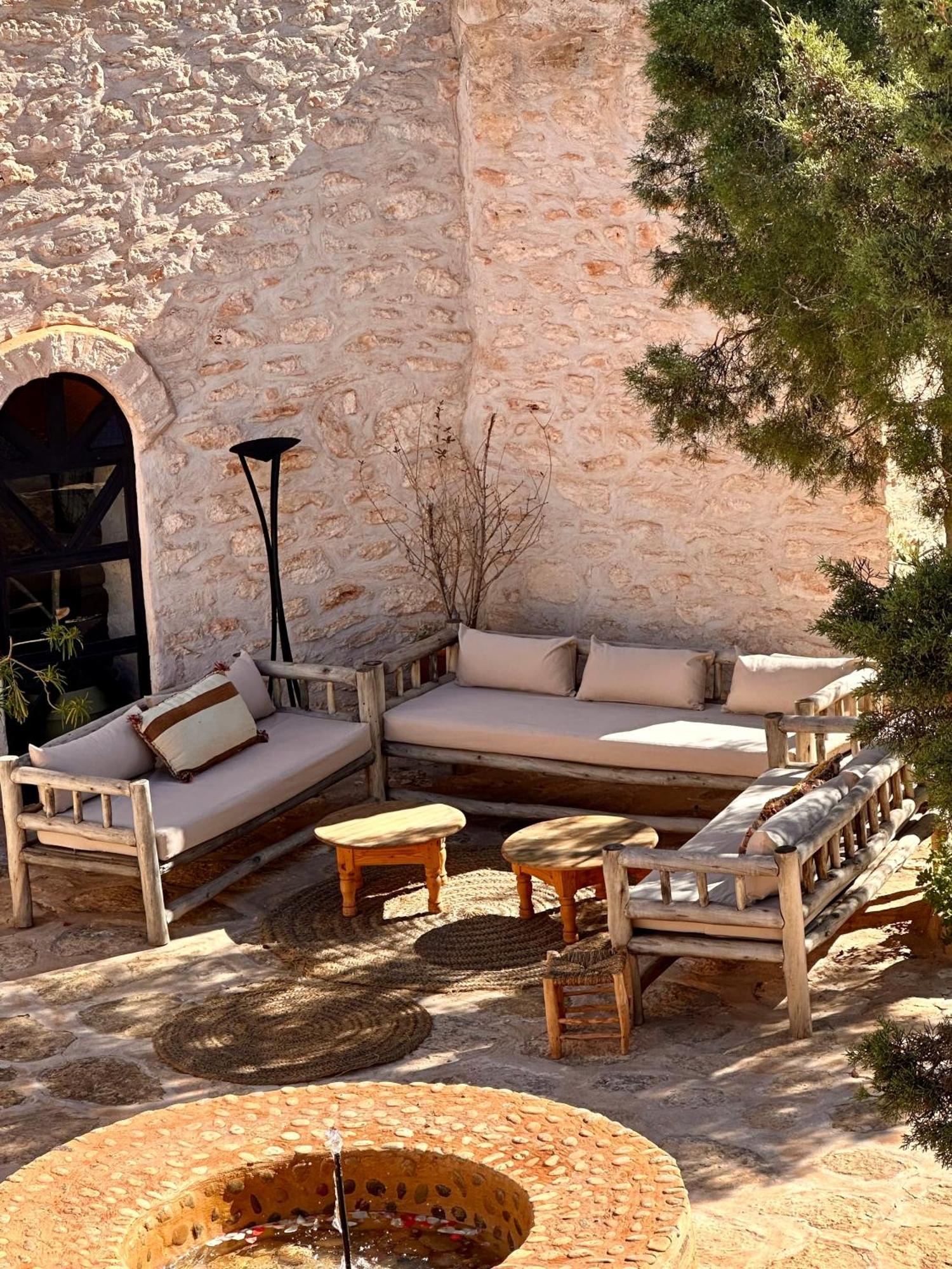 Atlantis 12, Maison D'Hotes Et D'Art Εσαουίρα Εξωτερικό φωτογραφία